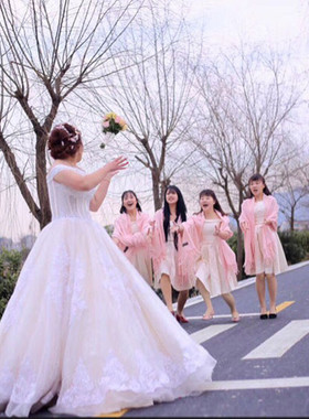 伴娘姐妹闺蜜服两用米白香槟披肩