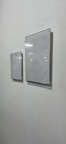 亚克力悬浮展示牌华亚