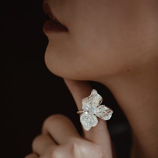 金工手作设计首饰锆石闪耀无尽夏绣球花纯银可调节戒指夸张植物女