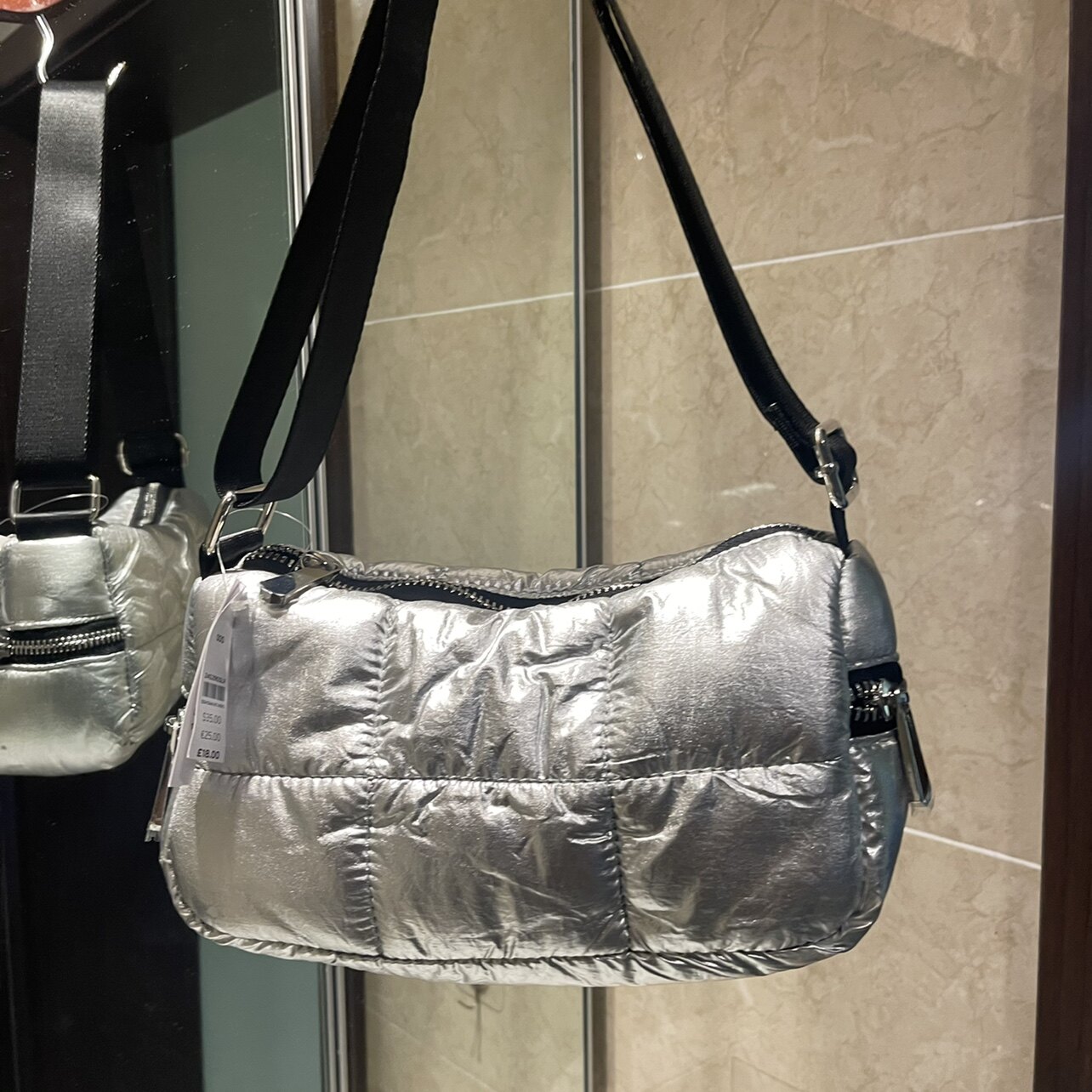 出口欧美柔软简约小众羽绒棉包单肩斜挎包秋冬防水百搭夹棉绗缝包