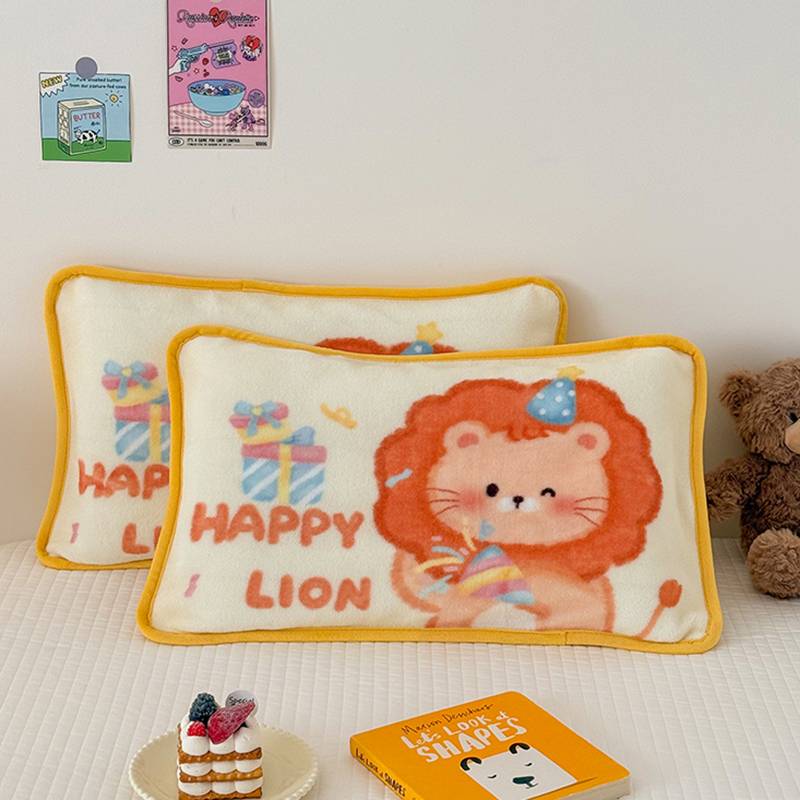 冬季牛奶绒儿童男孩狮子枕套30x50幼儿园珊瑚绒40x60加绒小枕芯套