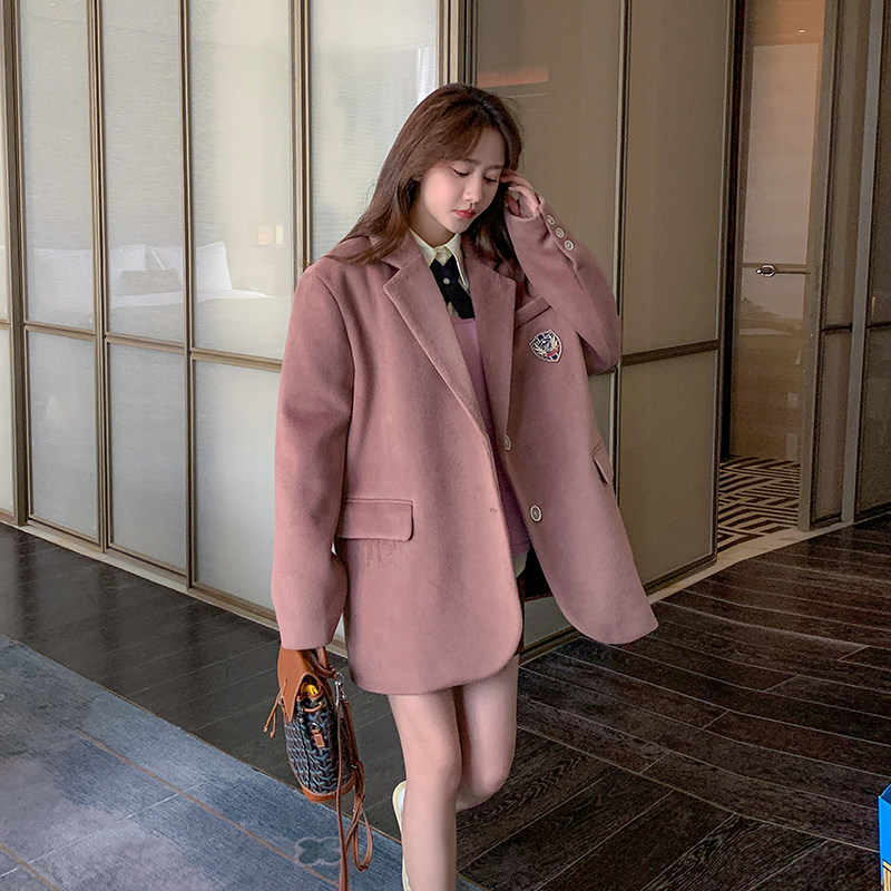 粉色加厚毛呢西装外套女秋冬学院风休闲宽松高级感呢子大衣小个子,女装毛呢外套,2C282
