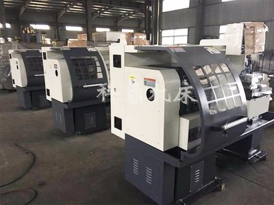 CK6136数控车床精密小型数控车床自动送料全自动数控机床6136