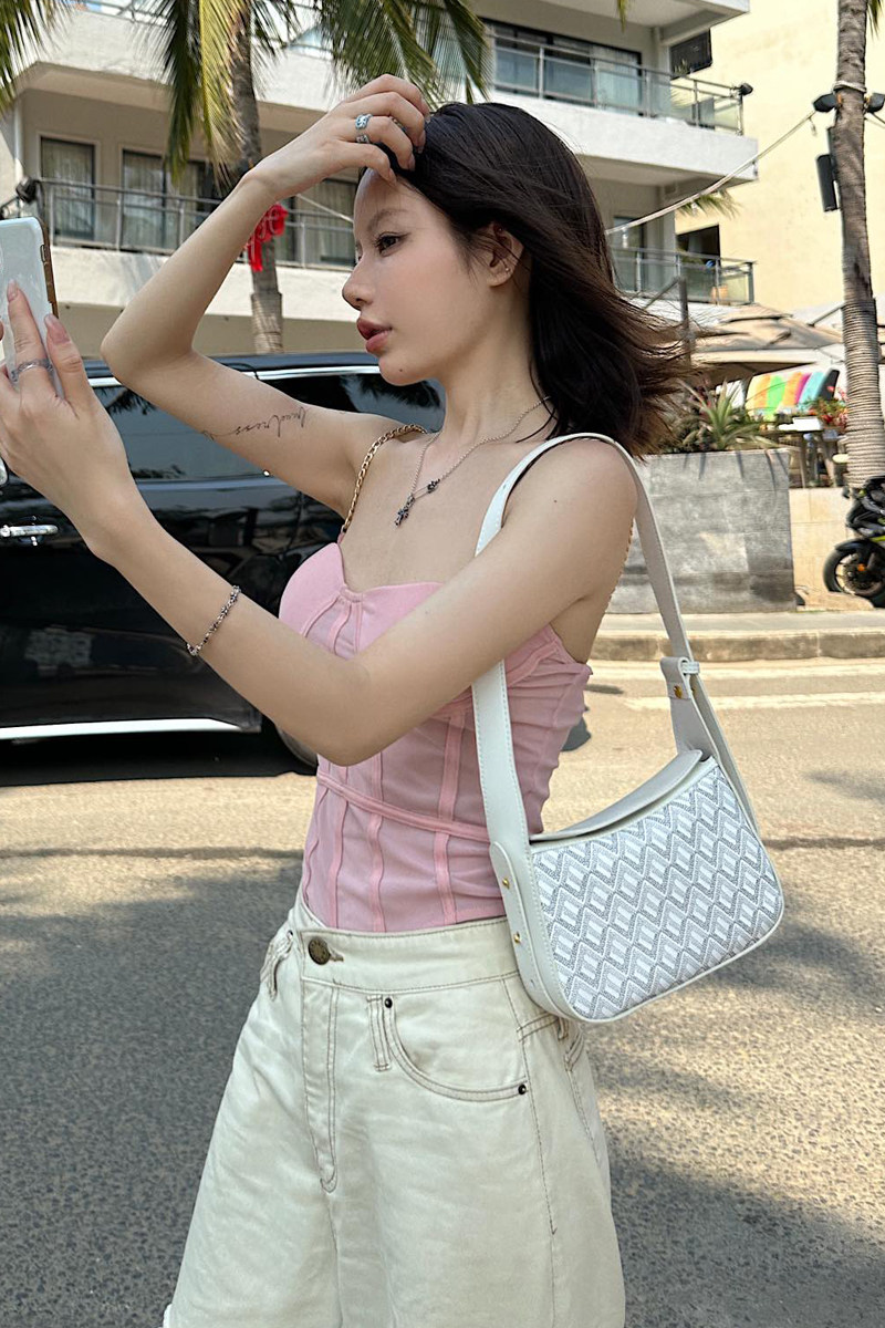 官方正品EMO狗牙包女2024春夏新款盒子包百搭手提单肩斜跨女包包,箱包皮具/热销女包/男包,小方包,淘宝优惠券,粉丝福利购,淘宝优惠卷