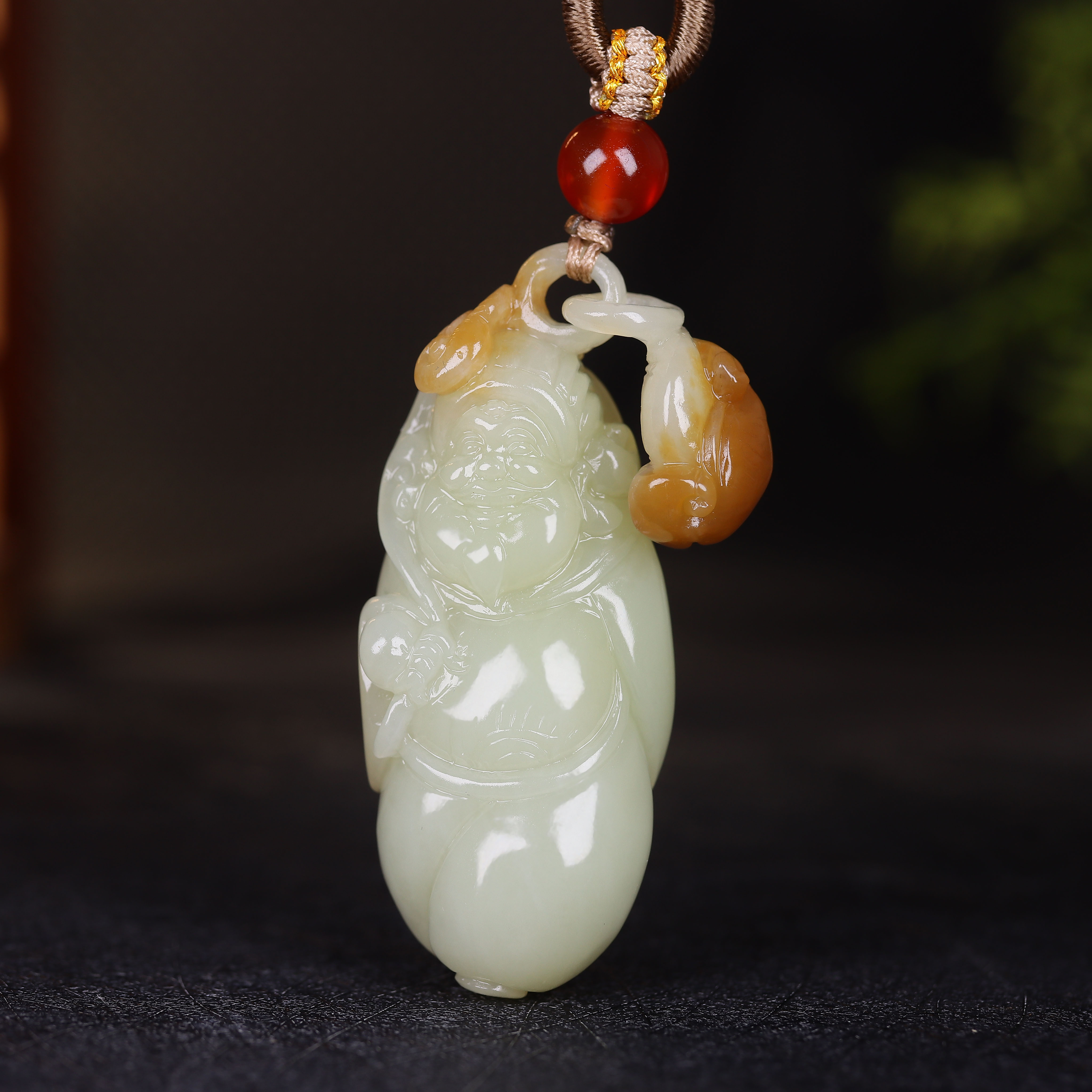 （古晨珠宝）新疆和田玉糖白玉财神挂件吊坠玉坠玉牌招财进宝35g