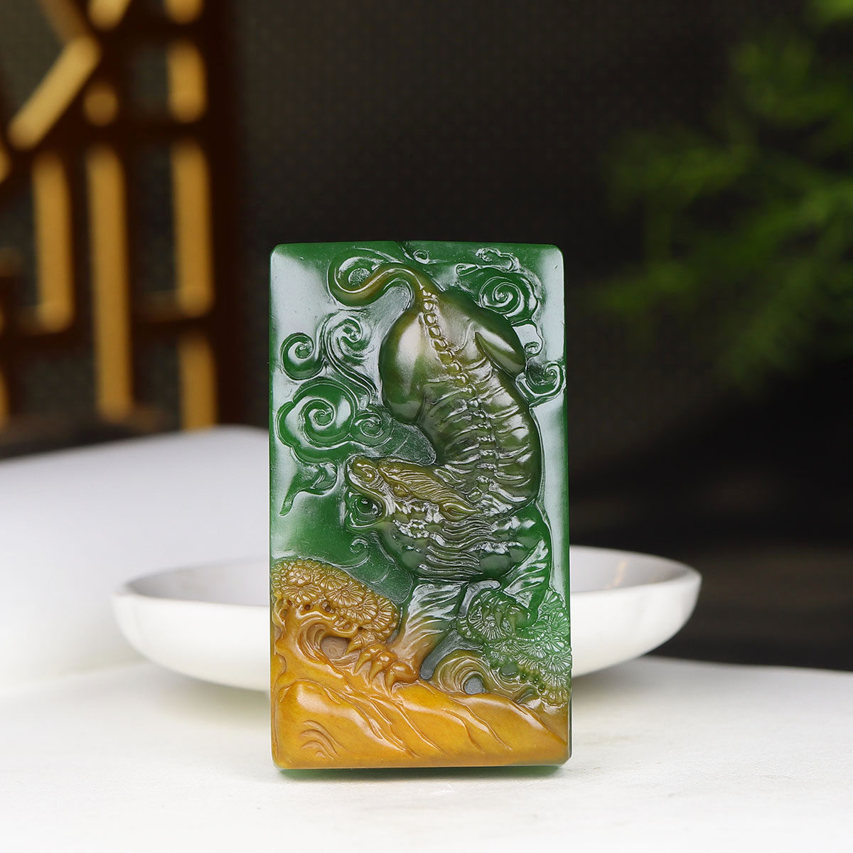 (古晨珠宝)俄罗斯和田玉碧玉生肖虎挂件吊坠玉坠虎虎生威90g
