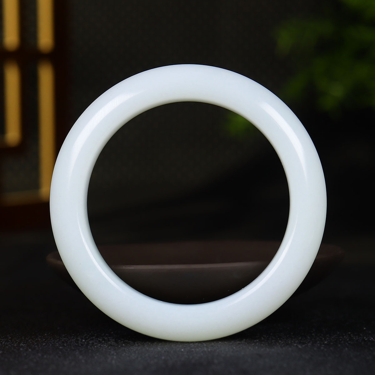 （古晨珠宝）新疆和田玉白玉手镯女款玉镯腕间美玉悬74g55mm