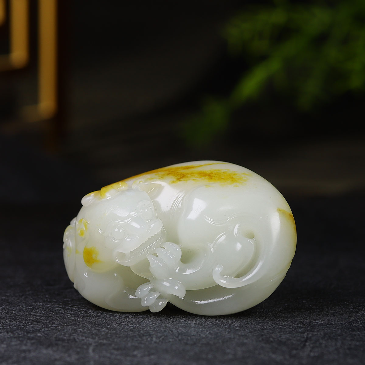 (古晨珠宝)新疆和田玉白玉籽料貔貅把件手玩摆件瑞兽赐福127g
