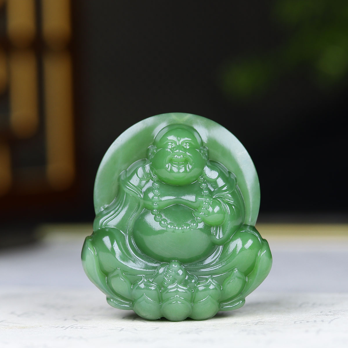 （古晨珠宝）俄罗斯和田玉粉绿碧玉弥勒佛挂件吊坠玉坠31g