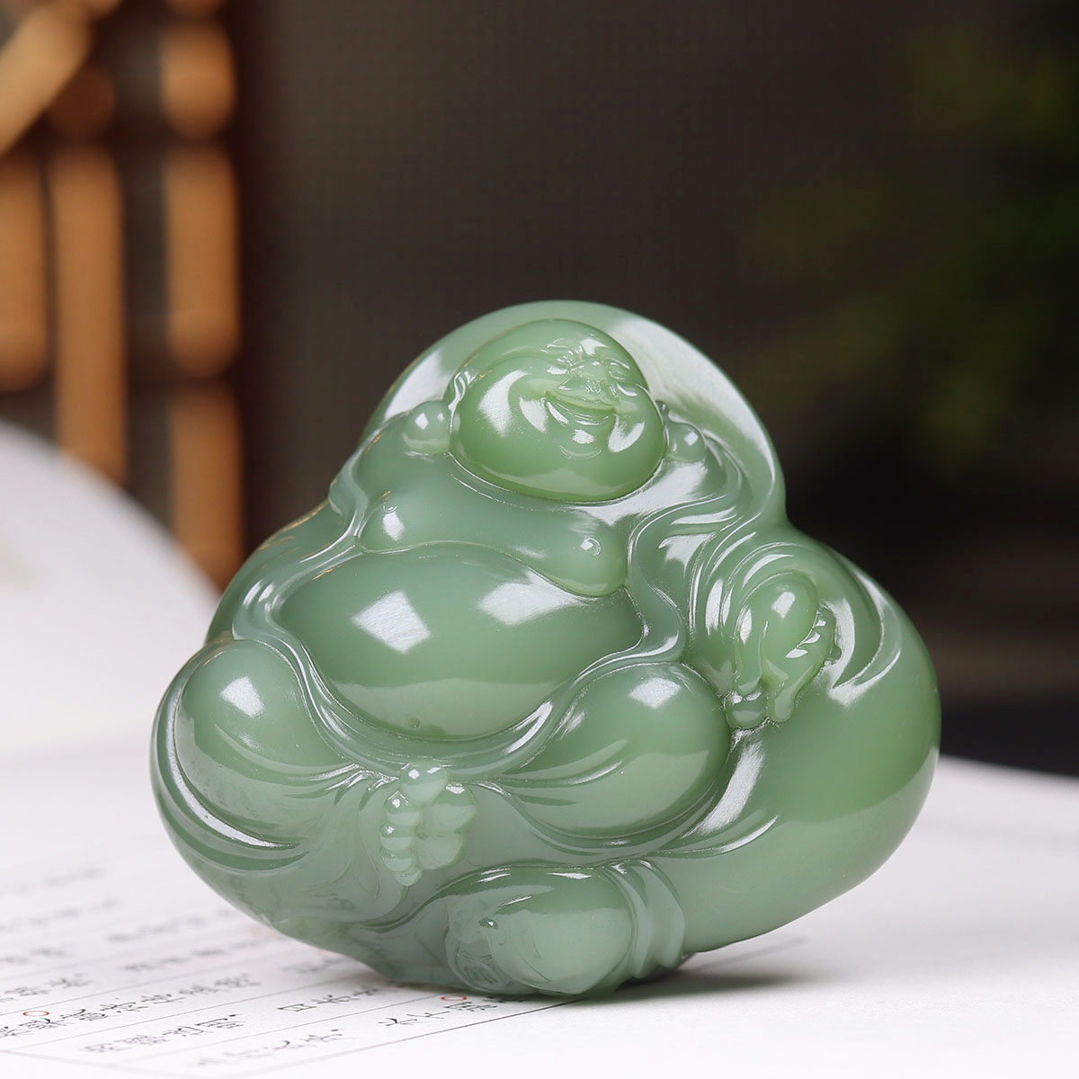 （不议价）俄罗斯和田玉把件粉青碧玉弥勒佛手玩件天生福相92g