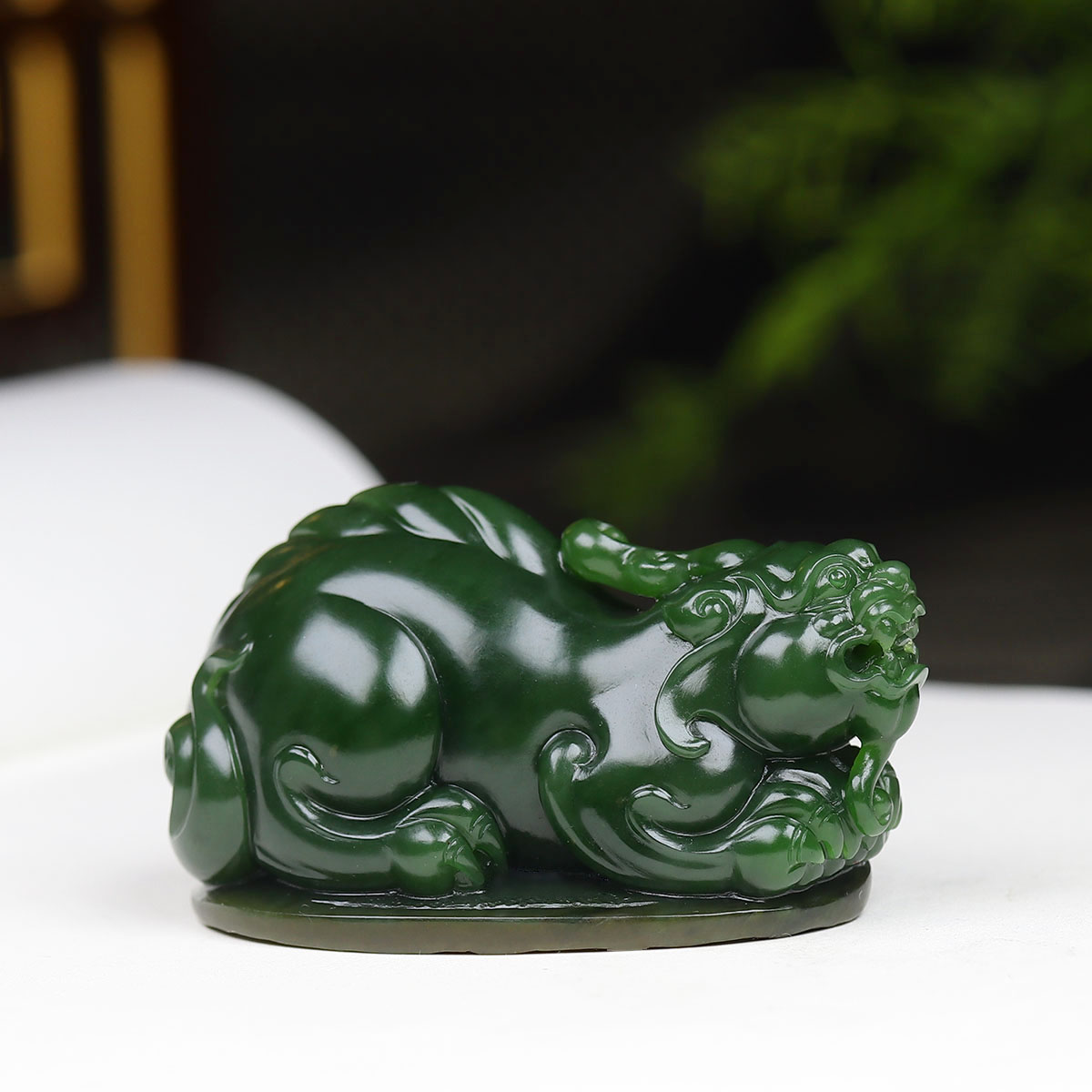 （古晨珠宝）俄罗斯和田玉菠菜绿碧玉貔貅把件手玩件瑞兽赐福104g