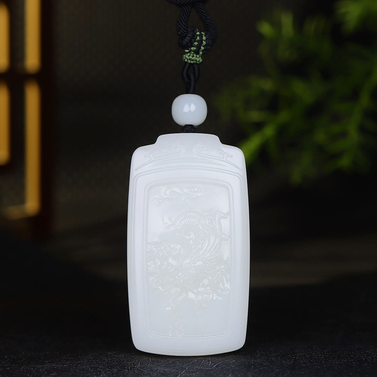 (古晨珠宝)新疆和田玉羊脂白玉生肖龙挂件吊坠玉坠龙行天下77g