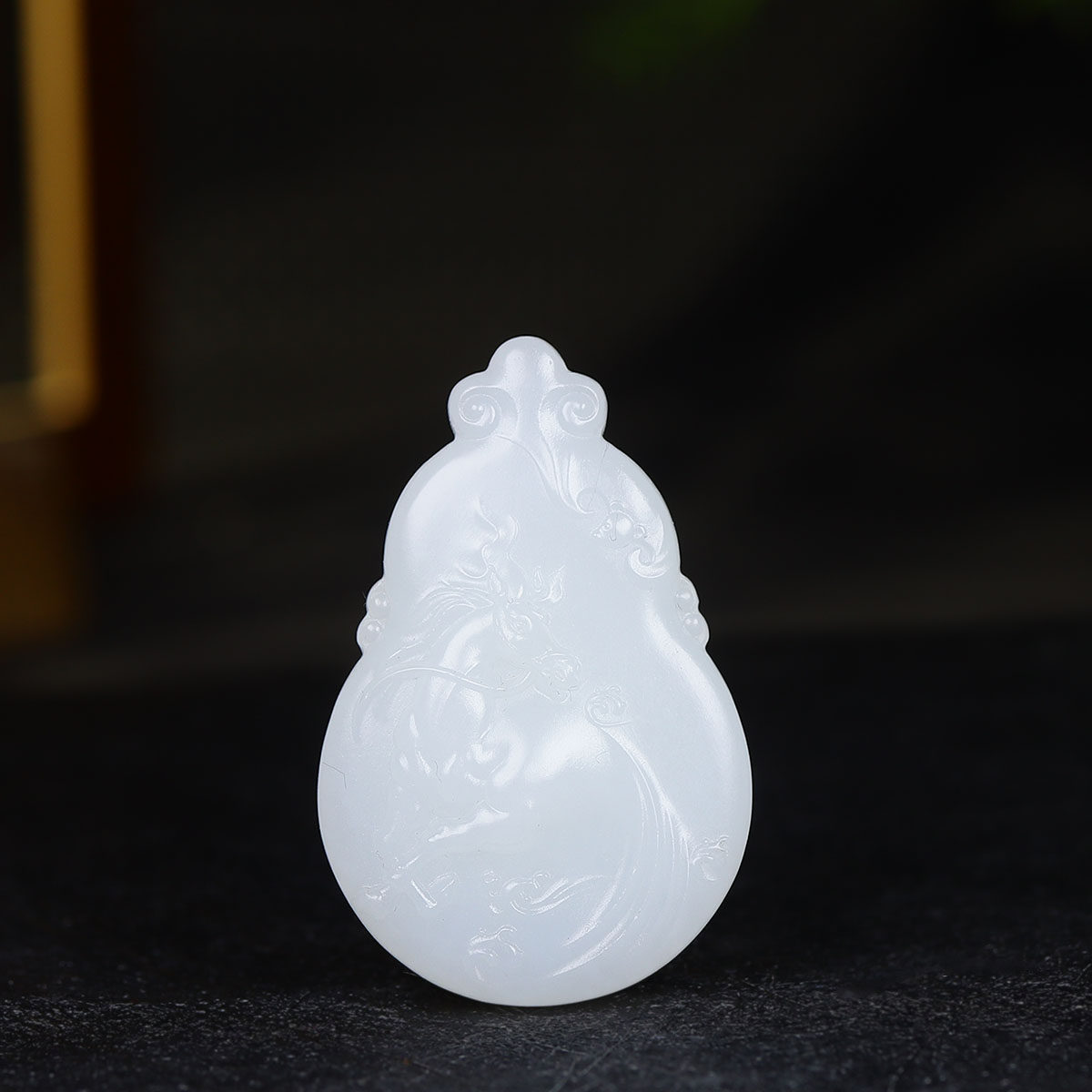 （古晨珠宝）新疆和田玉羊脂白玉生肖马挂件吊坠玉牌马到成功24g