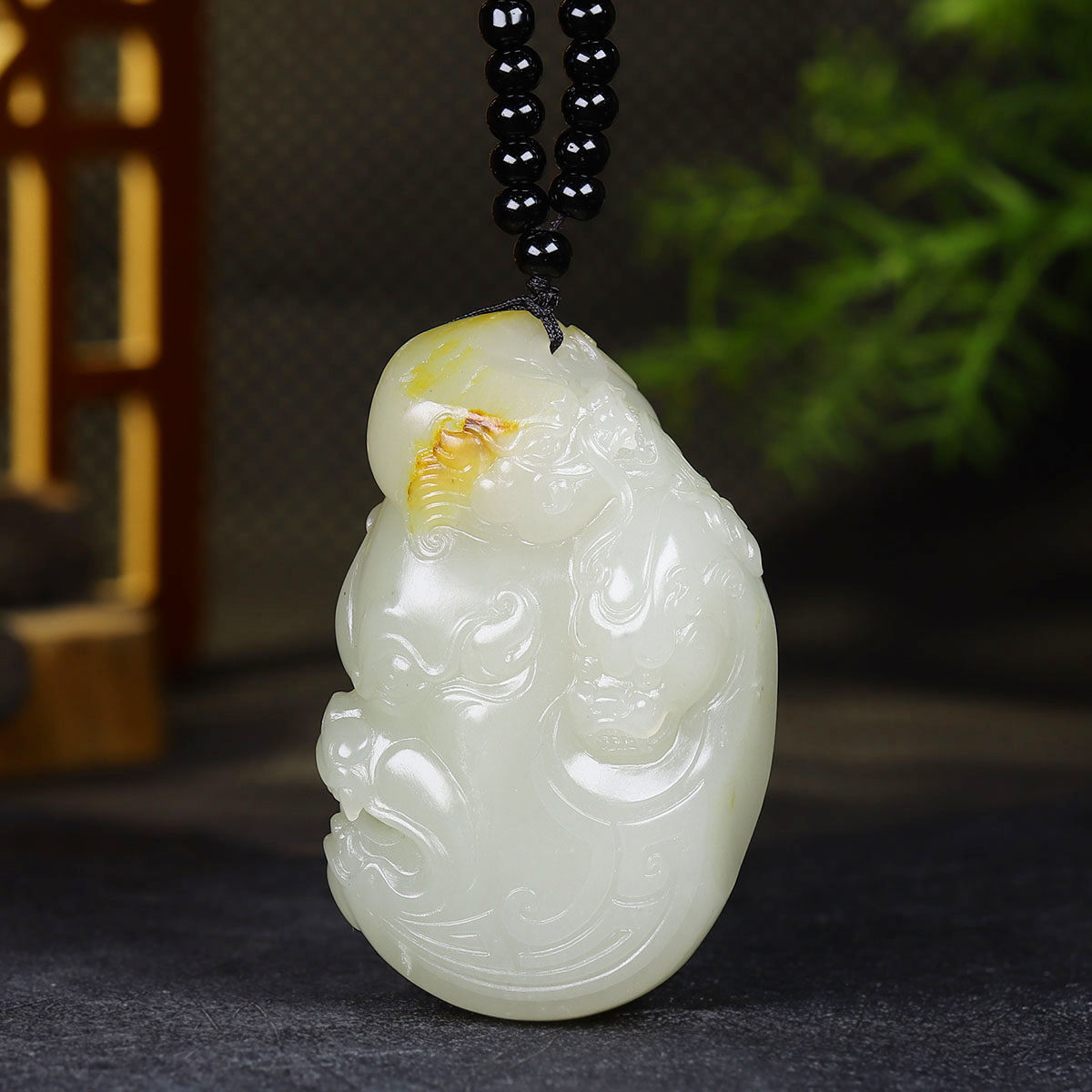 (古晨珠宝)新疆和田玉白玉籽料瑞兽手把件手玩瑞兽呈祥 183g