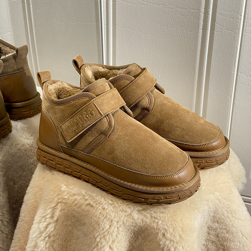 桑坡羊皮毛一体雪地靴男款冬季防水防滑东北抗寒保暖男士加绒棉鞋