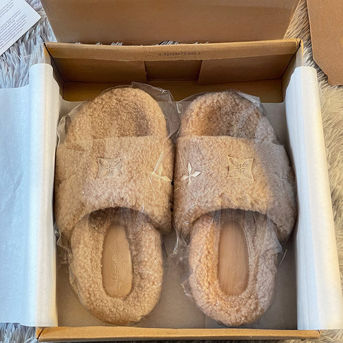赵露思同款毛毛棉拖女款2026冬季新款居家外穿厚底羊羔毛保暖拖鞋
