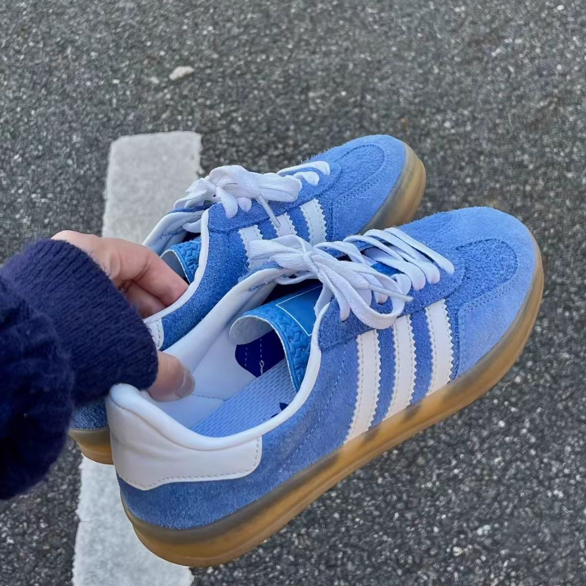 高端旗舰现货蓝色三杠德训鞋真皮男女鞋冬季情侣厚底休闲阿甘板鞋