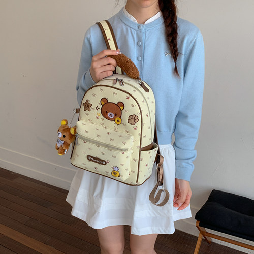 女生可爱小熊双肩包女旅游轻便学院风小书包2026新款逛街出行背包