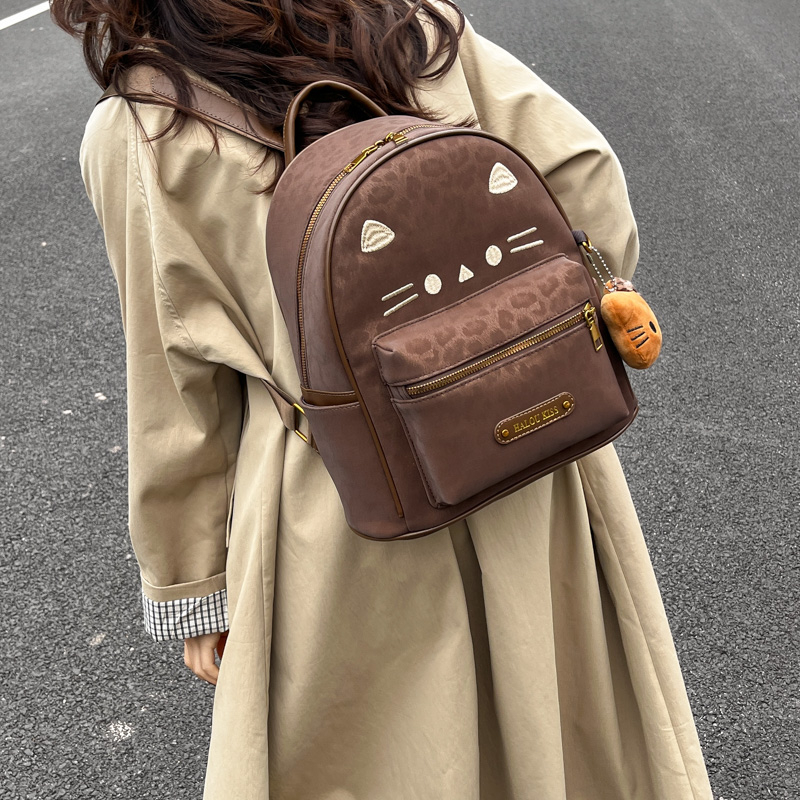 日系冬季新款可爱小书包网红少女感豹纹背包绣线卡通猫猫双肩包女