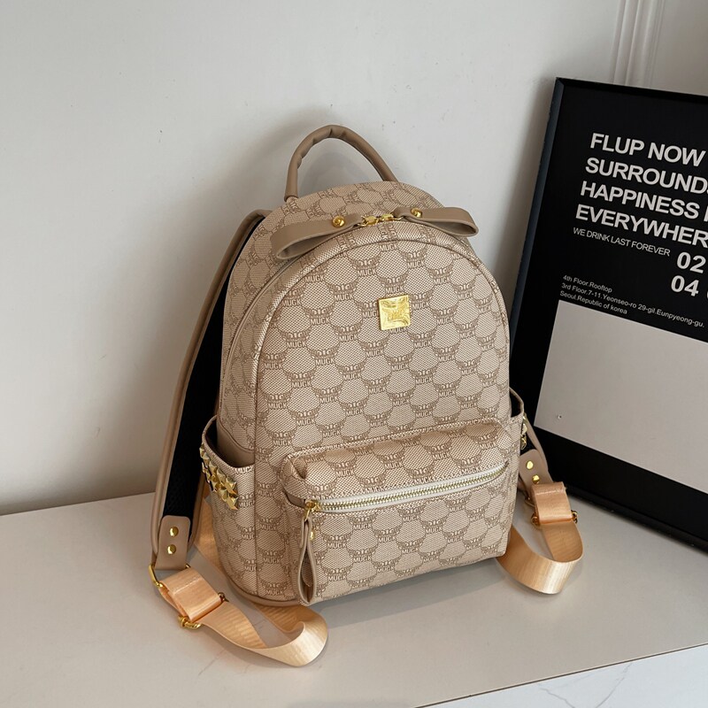 超火的字母双肩包皮质英伦风港风潮牌大容量旅行背包学旅行印花包