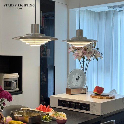 P376包豪斯餐厅创意飞碟吊灯