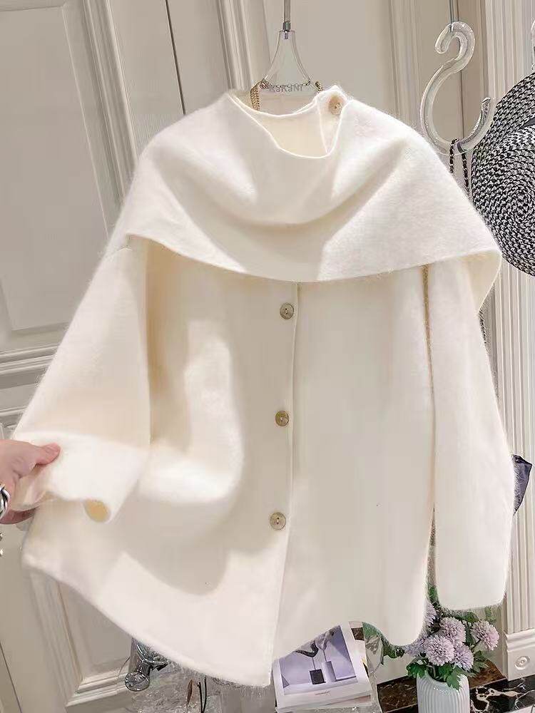 大衣女秋冬新款法式感赫本风冬季穿搭围巾高支羊毛外套