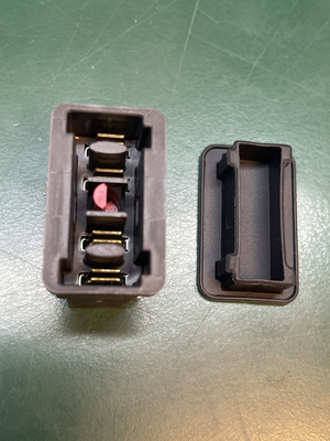 51939-1152LFA 大电流PWR Twinblade 4P 弯公