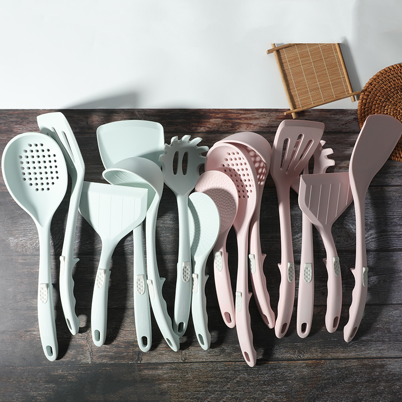 高颜值清仓出口品质硅胶套装厨具