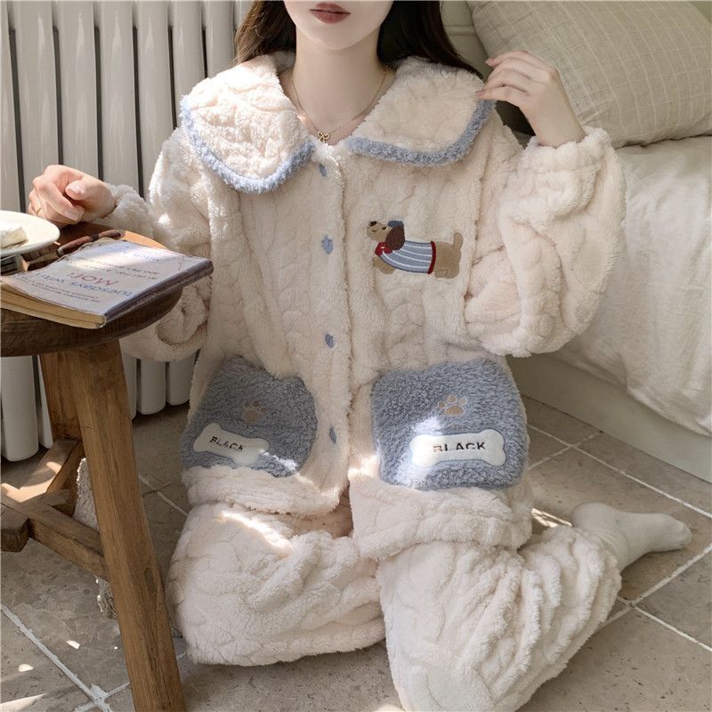 居家服女可出门休闲新款珊瑚绒睡衣女秋冬季加厚可爱卡通法兰绒开图片