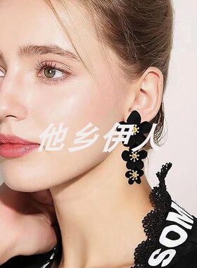 美国代购雏菊花哑光花卉花瓣耳环