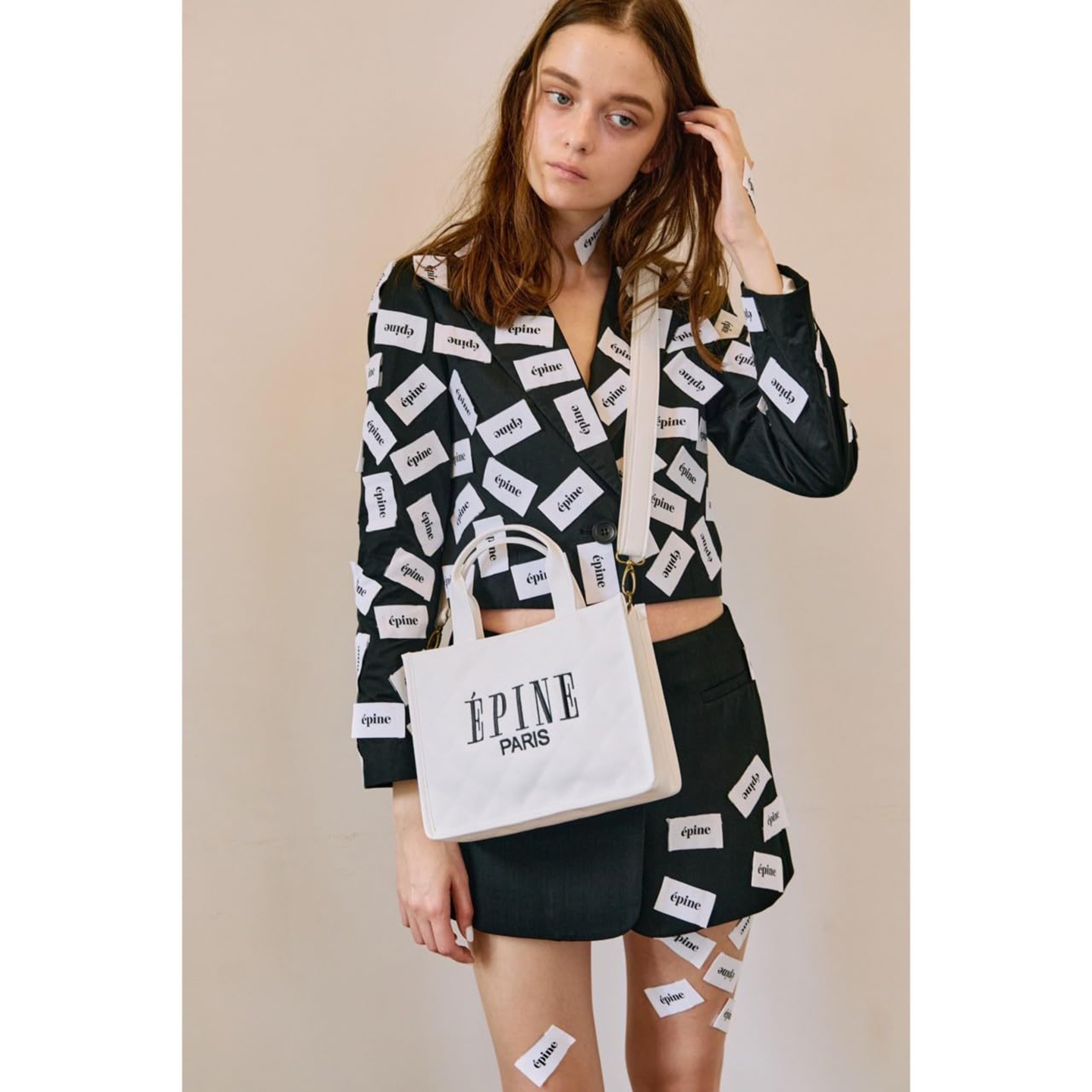 日本杂志款黑色pu皮刺绣字母手提包单肩包小斜挎包女士包小方包