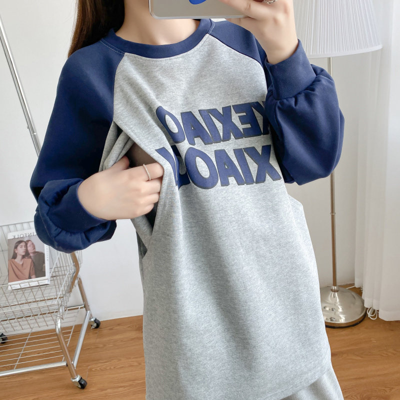 출산 가을 탑 2024 패션 새로운 긴팔 코튼 티셔츠 바닥 셔츠 느슨한 대형 봄 가을 운동복