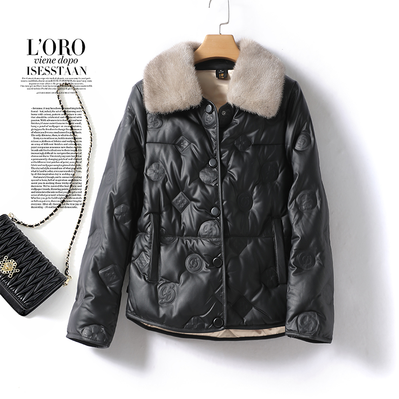 羽绒服女短款外套黑色水貂毛领韩版小个子2025年新款绵羊皮白鸭绒