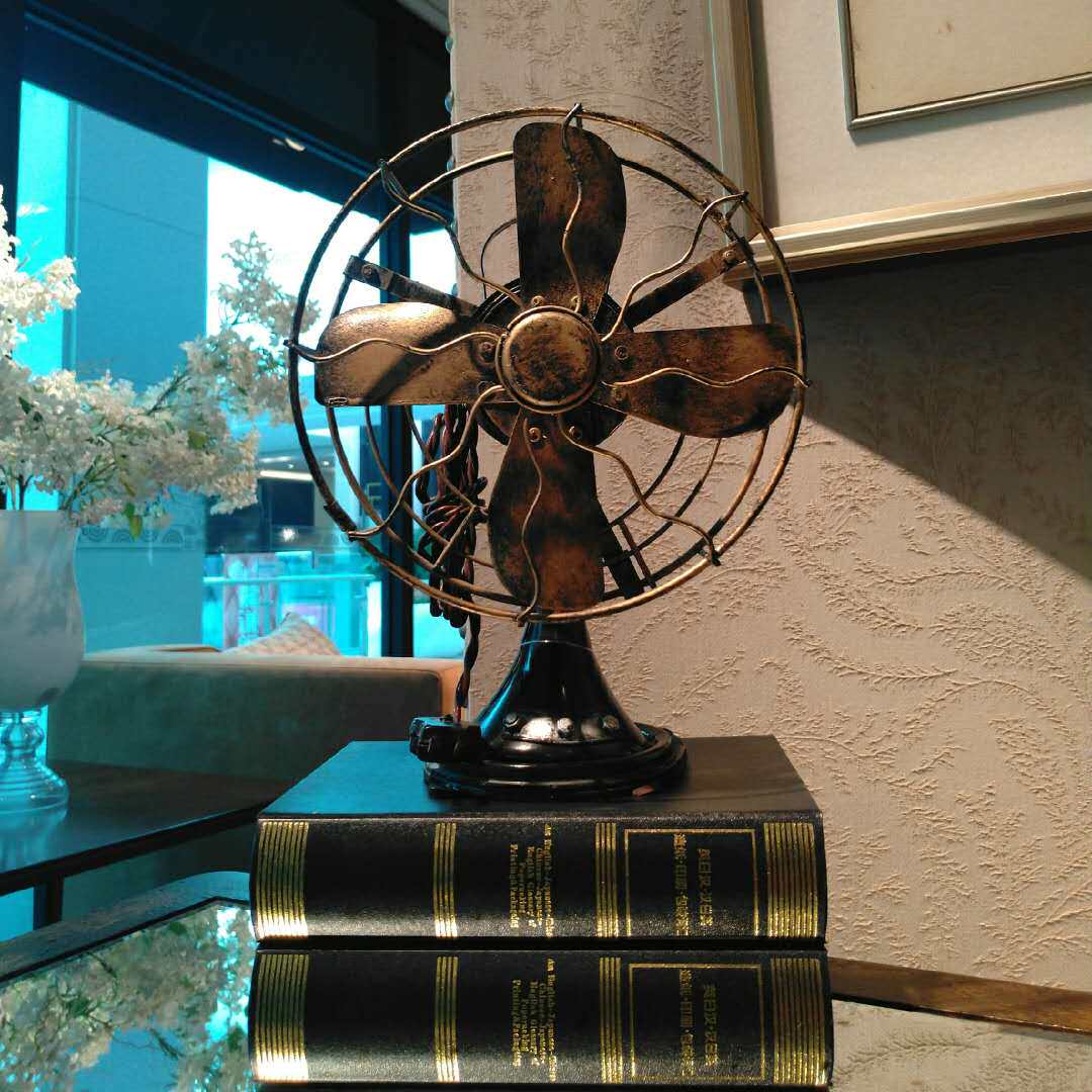 正版现货美式复古工业风做旧铁艺老式古董电风扇家居装饰摆件