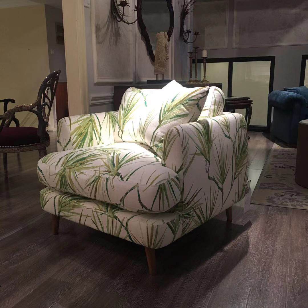 原装进口正版现货美式经典白底植物花卉棉麻面料座垫羽绒布艺沙发