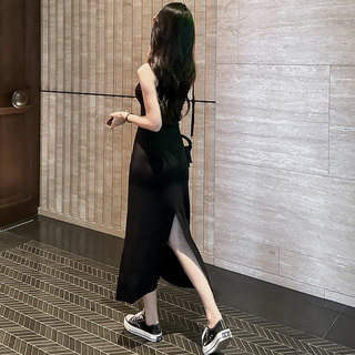 吊带连衣裙女黑色包臀后开叉长裙夏2025新款打底裙长款A字背心裙
