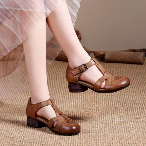 包头凉鞋女粗跟2025夏季新款复古罗马风真皮女鞋镂空透气洞洞鞋女