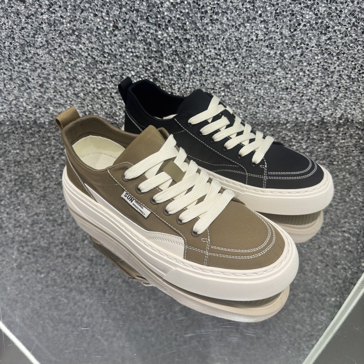 欧洲站2026春季新款男鞋百搭防滑板鞋布鞋男休闲鞋小白鞋8136-2,流行男鞋,时尚休闲鞋,淘宝优惠券,粉丝福利购,淘宝优惠卷