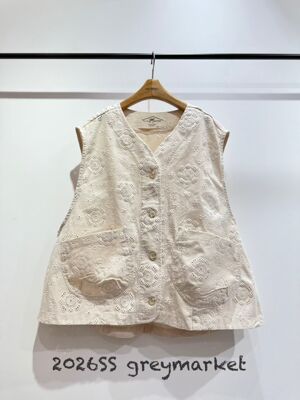 韩国Greymarket(现货) 蝴蝶结家精致镂空系扣马甲