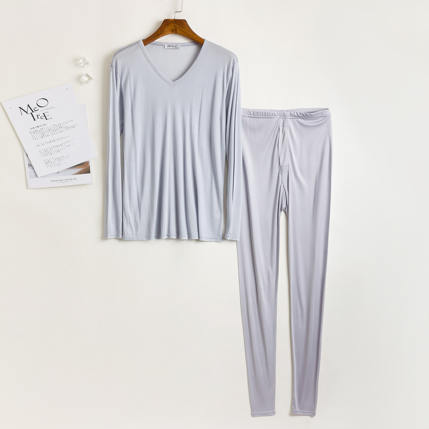 男士真丝内衣套装可拆卖桑蚕丝V领长袖长裤灰色打底衫家居服套装,女士内衣/男士内衣/家居服,保暖套装,淘宝优惠券,粉丝福利购,淘宝优惠卷