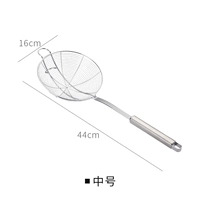 Двойной уход в костюм-среду.