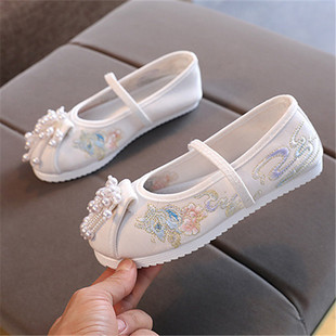 新款女童汉服鞋儿童复古老北京布鞋古风流苏绣花鞋平底宝宝舞蹈鞋