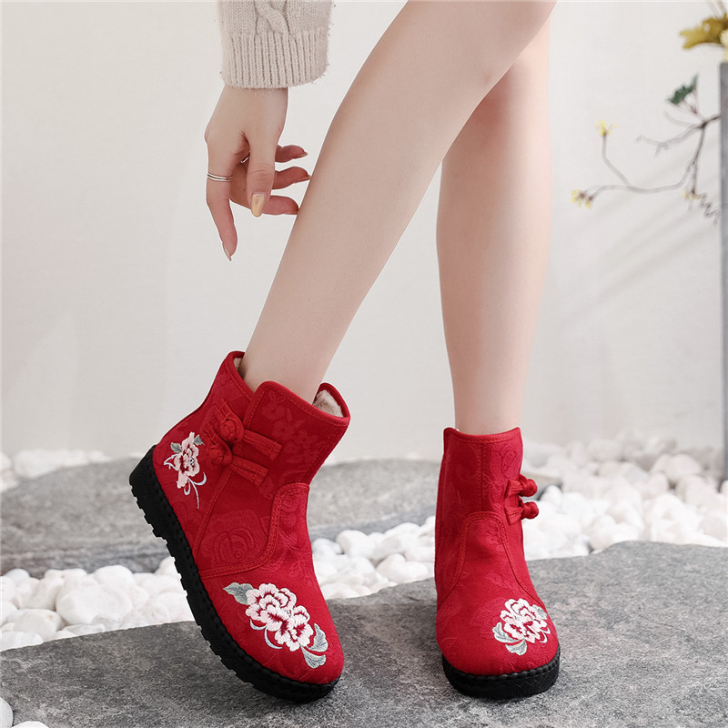 冬季古装绣花鞋加绒加厚汉服鞋子