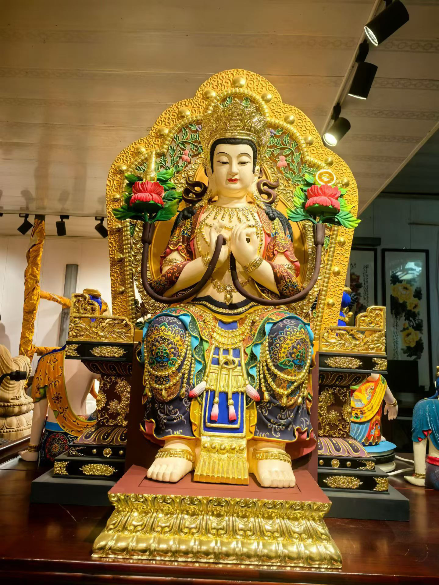 木雕妈祖神像天上圣母天冠弥勒真金极彩定制各种尺寸佛像财神菩萨