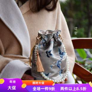 灯笼手机包-刺绣非遗原创宋锦香云纱新中式手工包口金包DIY材料包