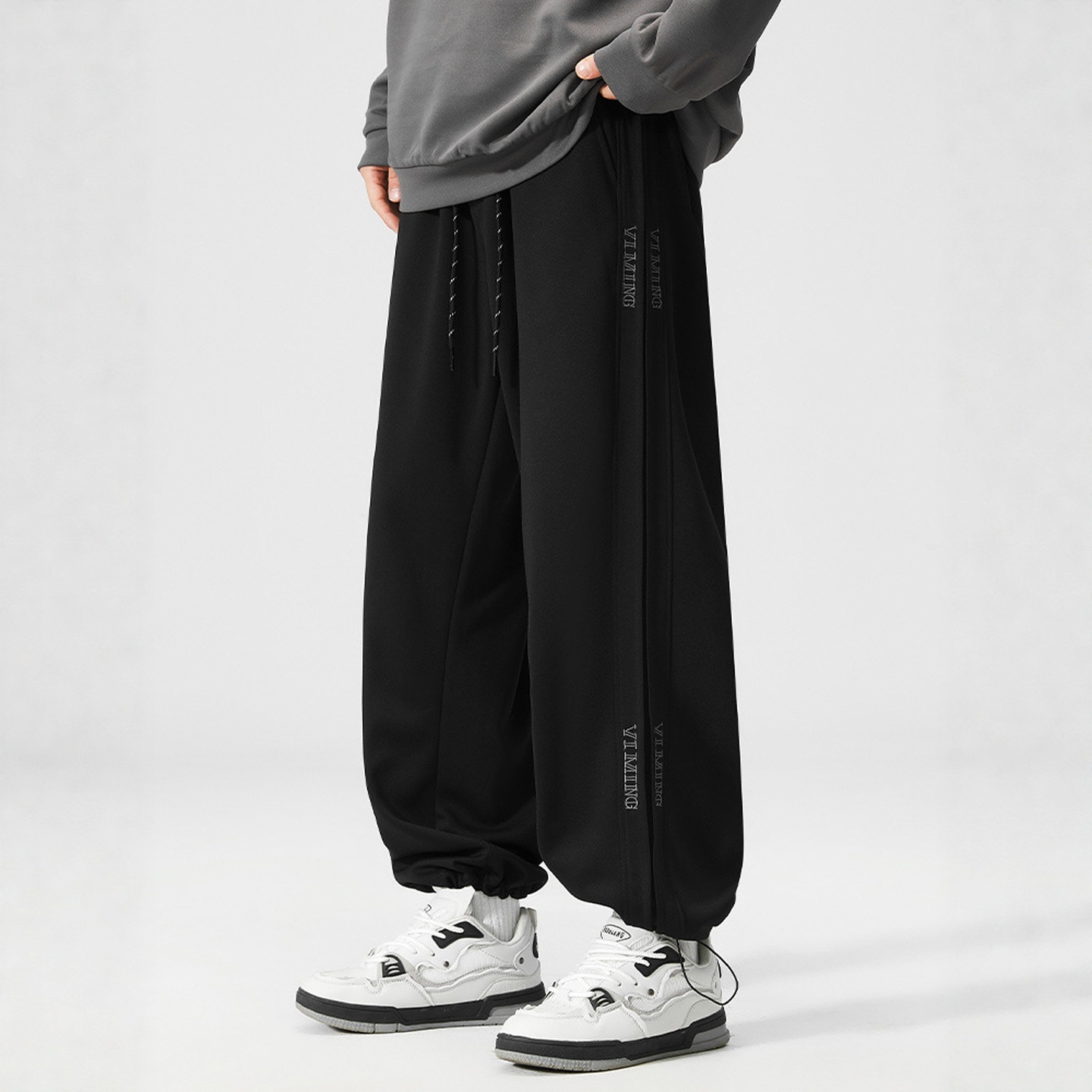 胖子加肥加大运动长裤春秋季美式百搭直筒休闲裤胖哥宽松束脚卫裤