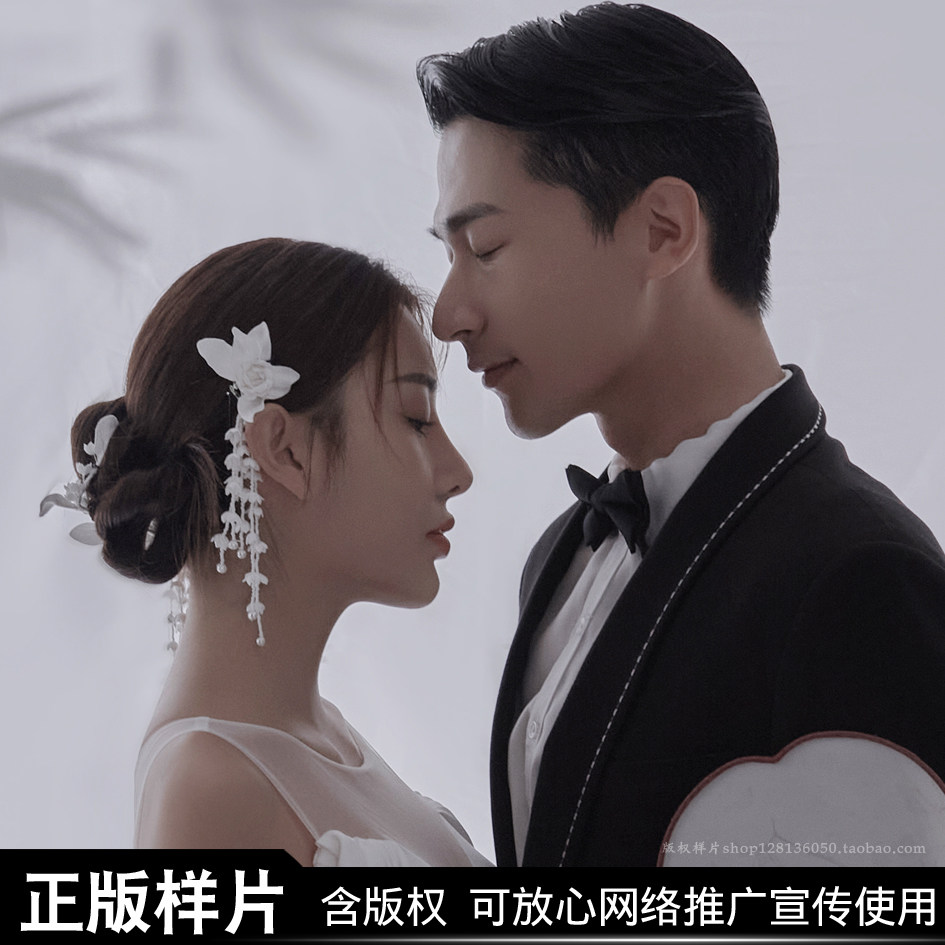 2025年影楼婚纱照新款样片展会高端版权小清新单色白纱韩式客样照