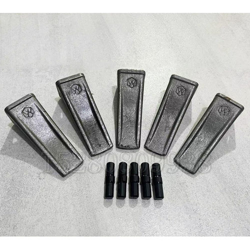 远山新源65/B75轮式挖机配件小挖铲斗斗齿销牙齿座平尖齿牙根PC60