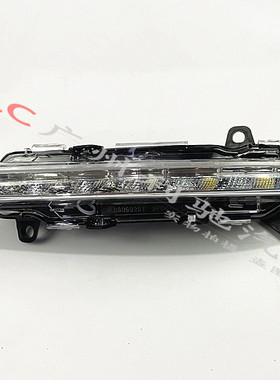 适用奔驰S级W221日行灯S320 S350 S600杠灯R320 R350雾灯R500 LED