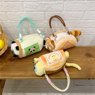 毛绒包包女童2026斜挎包卡通儿童包包冬季新款可爱小女孩玩偶挎包